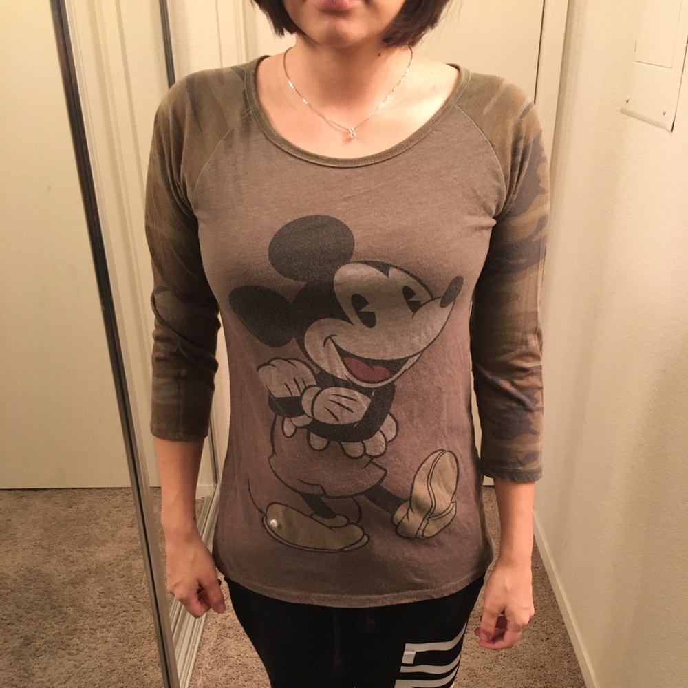 3/4 sleeve army Mickey Mouse shirt